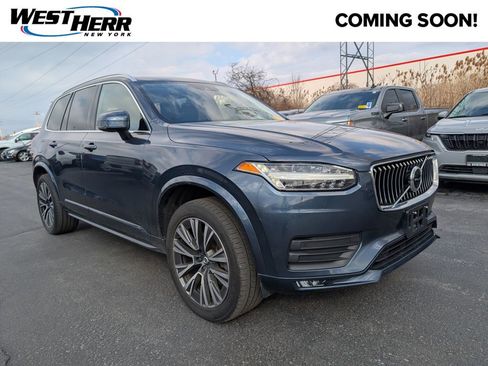 Used 2020 Volvo XC90 T5 Momentum w/ Protection Package image 1