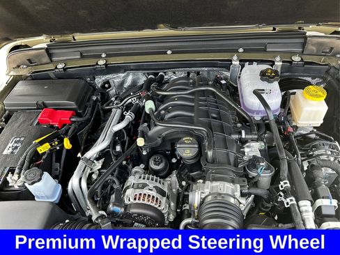 New 2025 Jeep Gladiator Sport w/ Premium Package AWD/4WD image 15
