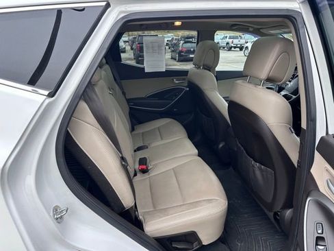 Used 2017 Hyundai Santa Fe Sport w/ 2.4L Tech Package 04 image 9