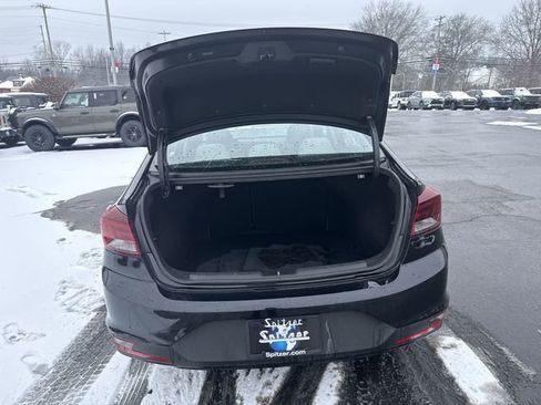 Used 2019 Hyundai Elantra SE w/ Cargo Package image 21