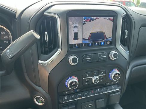 Certified 2022 GMC Sierra 2500 Denali w/ Denali Ultimate Package image 15