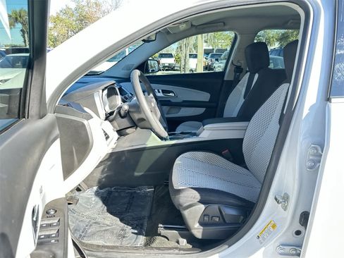 Used 2012 Chevrolet Equinox LS image 2