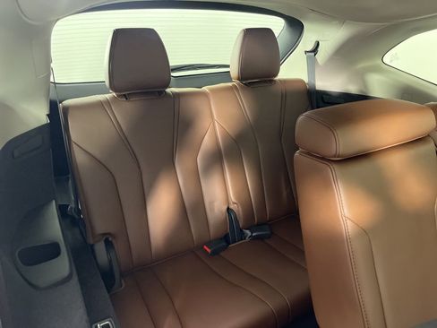 Used 2022 Acura MDX SH-AWD w/ Technology Package image 14