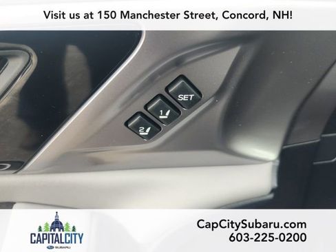 Used 2025 Subaru Legacy Limited AWD/4WD image 12