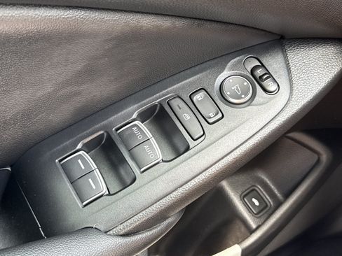 Used 2022 Honda Accord Sport image 16