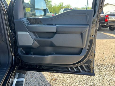 Used 2024 Ford F350 Lariat w/ FX4 Off-Road Package image 20