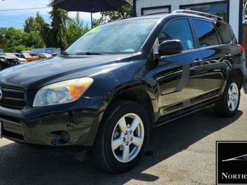 Used 2007 Toyota RAV4 4WD image 2
