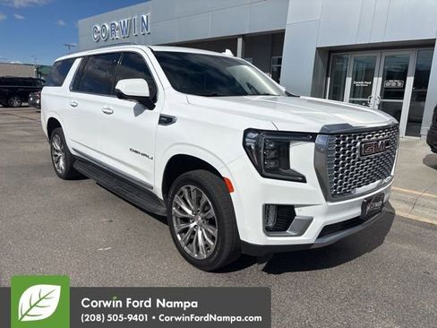 Used 2021 GMC Yukon XL Denali w/ Advanced Technology Package image 5