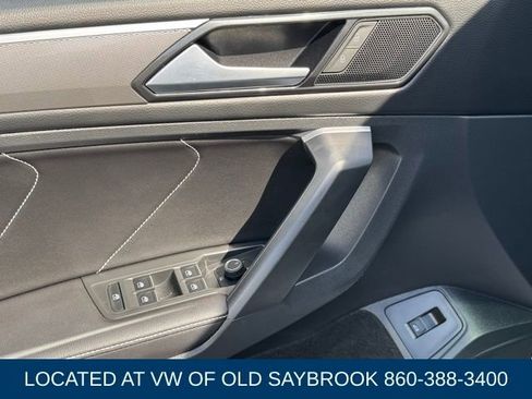 Certified 2024 Volkswagen Tiguan SE R-Line AWD/4WD image 38