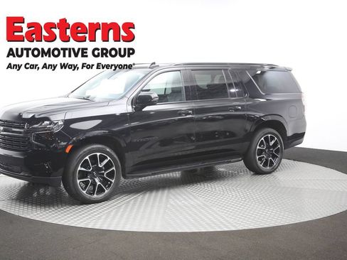 Used 2022 Chevrolet Suburban RST w/ Luxury Package AWD/4WD image 60