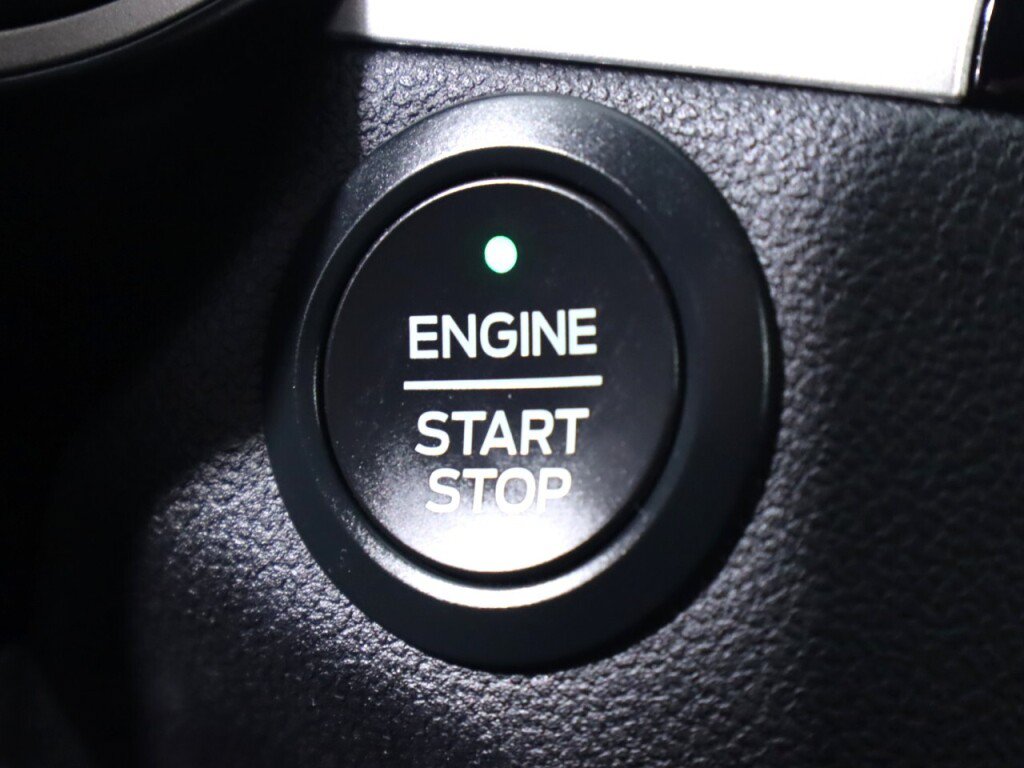 Used 2021 Ford Escape SEL w/ Technology Package AWD/4WD image 28