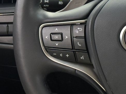 Used 2024 Lexus ES 300h w/ Premium Package FWD image 14