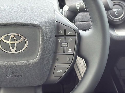 New 2026 Toyota Prius LE image 18