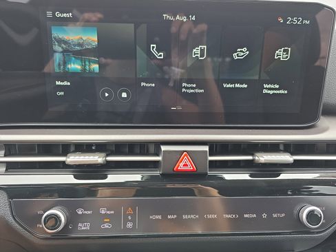 New 2026 Kia Sportage EX image 23