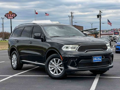 Used 2023 Dodge Durango SXT Launch Edition image 2