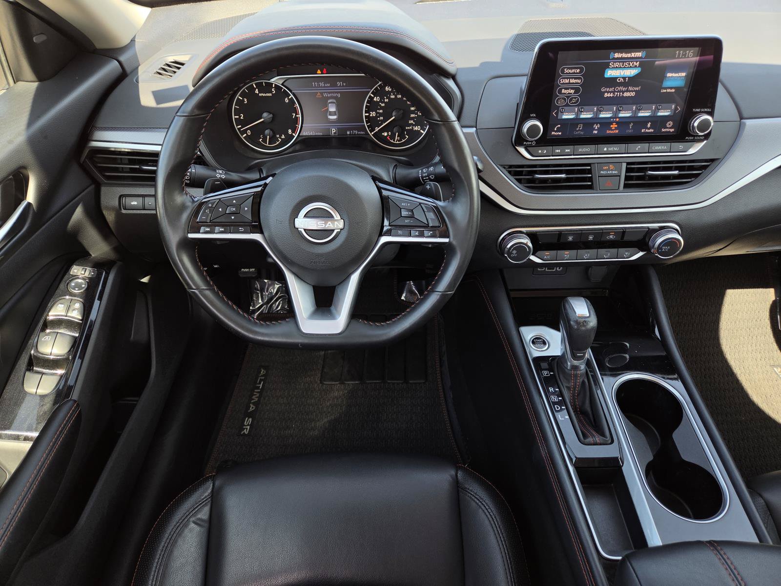 Used 2025 Nissan Altima 2.5 SR FWD image 10