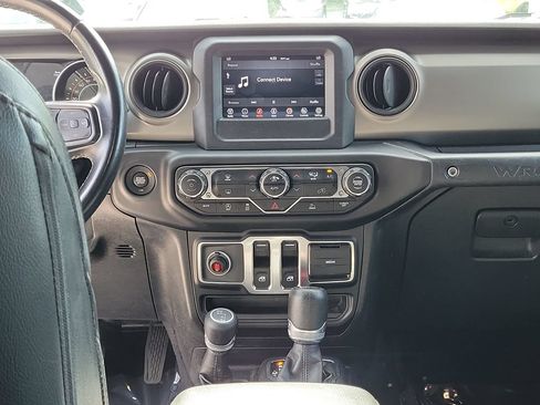 Used 2021 Jeep Wrangler Sport AWD/4WD image 21