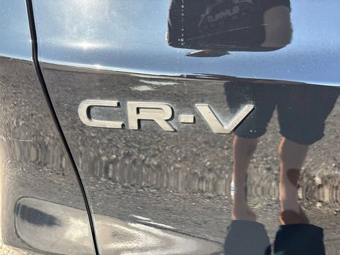 Used 2024 Honda CR-V EX-L image 16