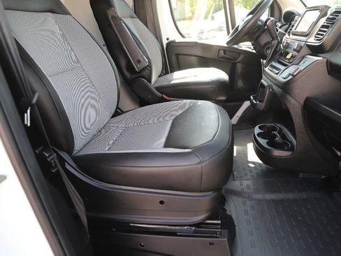 Used 2024 RAM ProMaster 2500 w/ Convenience Group FWD image 48