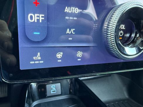 Used 2023 Ford Mustang Mach-E Premium image 13