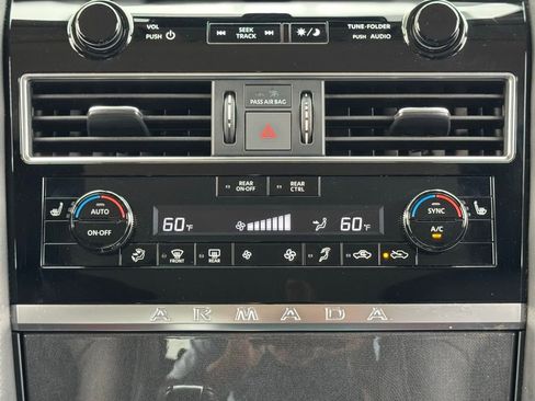 Used 2024 Nissan Armada SV image 18