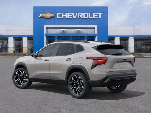 New 2026 Chevrolet Trax RS FWD image 3