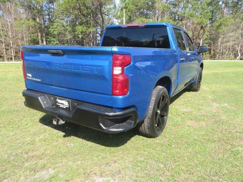 Used 2022 Chevrolet Silverado 1500 W/T w/ WT Value Package image 6
