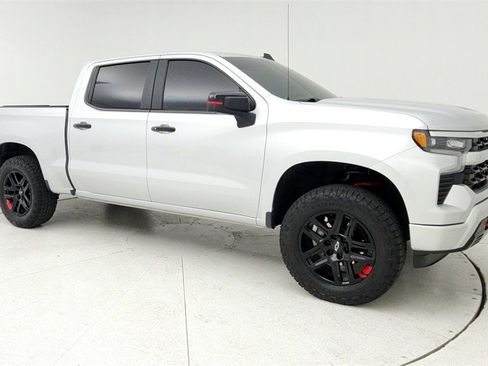 Used 2022 Chevrolet Silverado 1500 RST w/ Redline Edition image 8