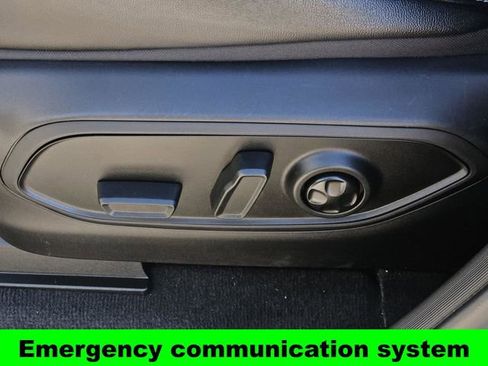 Used 2025 Jeep Grand Cherokee L Limited w/ Trailer Tow Package image 29