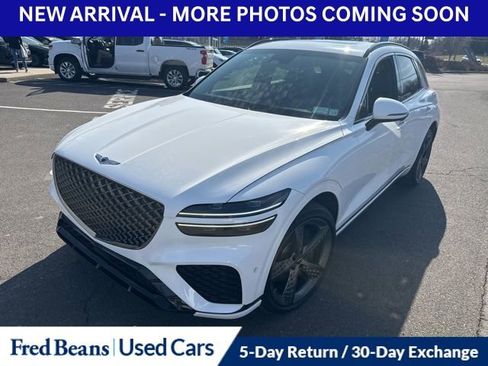 Used 2023 Genesis GV70 3.5T Sport w/ Sport Prestige Package image 2