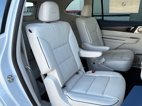 New 2026 Buick Enclave Avenir w/ Super Cruise Package image 50