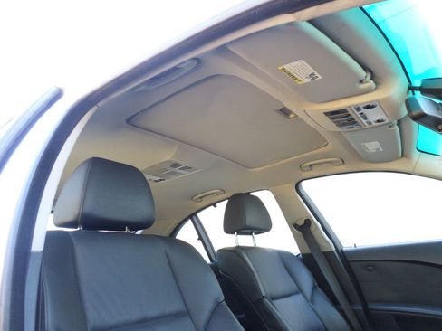 Used 2006 BMW 530i Sedan image 10