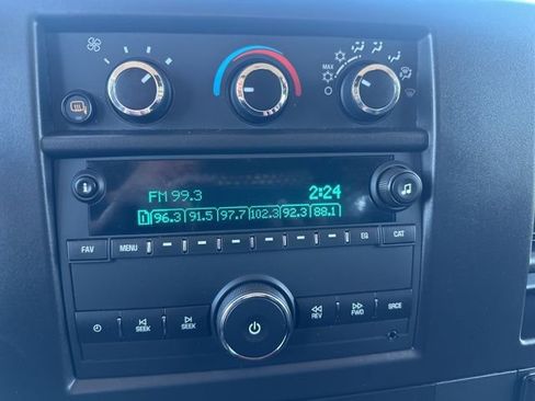 Used 2023 GMC Savana 2500 Work Van w/ Driver Convenience Package image 14