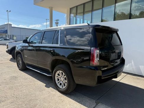 Used 2019 GMC Yukon SLT AWD/4WD image 3