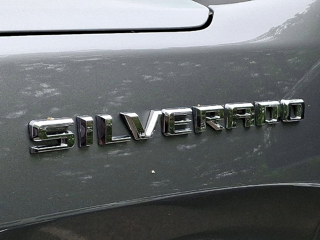 Used 2023 Chevrolet Silverado 1500 LT w/ Convenience Package II AWD/4WD image 29