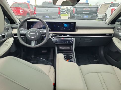 Used 2026 Hyundai Sonata Limited FWD image 14