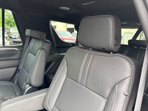 Used 2023 Chevrolet Tahoe RST w/ RST Performance Edition AWD/4WD image 21