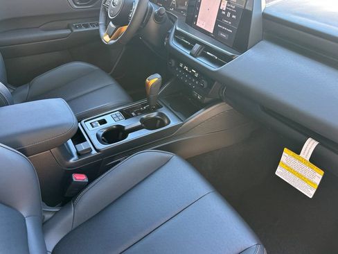 New 2026 Subaru Outback Wilderness w/ Wilderness Package AWD/4WD image 18
