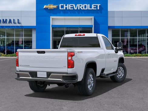 New 2025 Chevrolet Silverado 3500 LT image 4