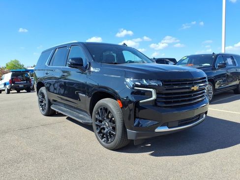 Used 2023 Chevrolet Tahoe High Country AWD/4WD image 3