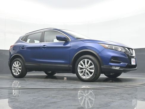 Used 2022 Nissan Rogue Sport SV w/ Technology Package image 32