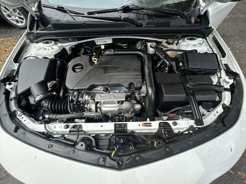 Used 2022 Chevrolet Malibu LS FWD image 11
