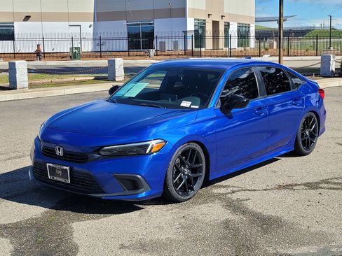 Used 2022 Honda Civic Sport image 8
