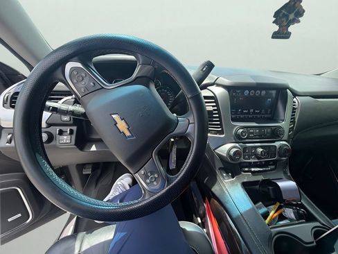 Used 2018 Chevrolet Tahoe LT w/ Max Trailering Package AWD/4WD image 8