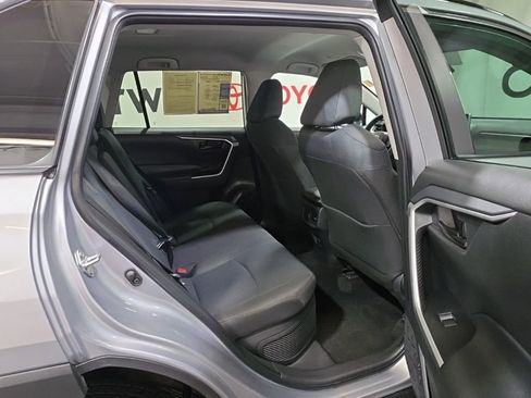 Used 2025 Toyota RAV4 LE image 17