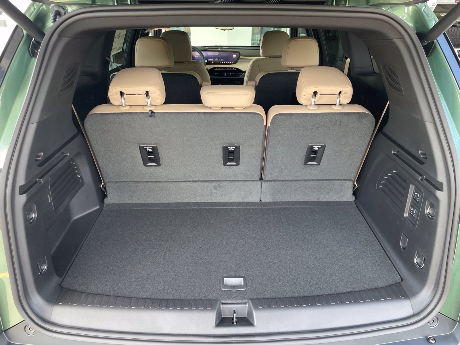 New 2027 Buick Enclave Preferred w/ Power Package FWD image 41