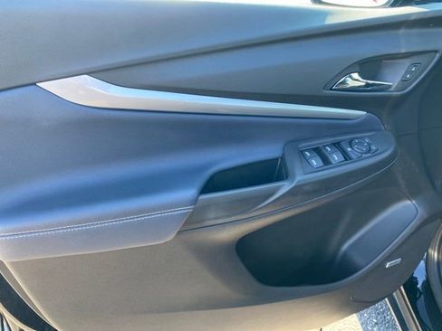 Certified 2023 Chevrolet Bolt EUV Premier w/ Sun & Sound Package image 17