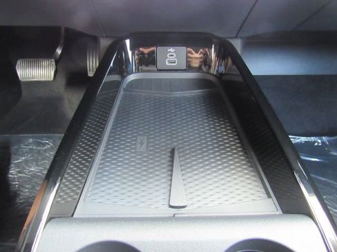 Used 2025 Ford Mustang Mach-E Select w/ Comfort Package Lite image 41