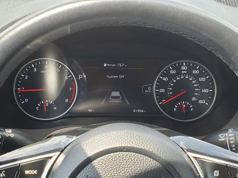 Certified 2021 Kia Seltos SX w/ SX Sunroof Package AWD/4WD image 32