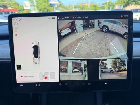 Used 2022 Tesla Model Y Performance AWD/4WD image 22